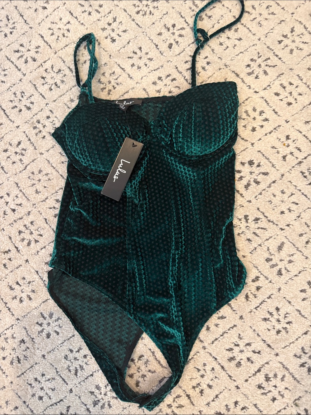 Lulu's Emerald Green Velvet Bustier Bodysuit Broken Strap-Easy Fix to sew.